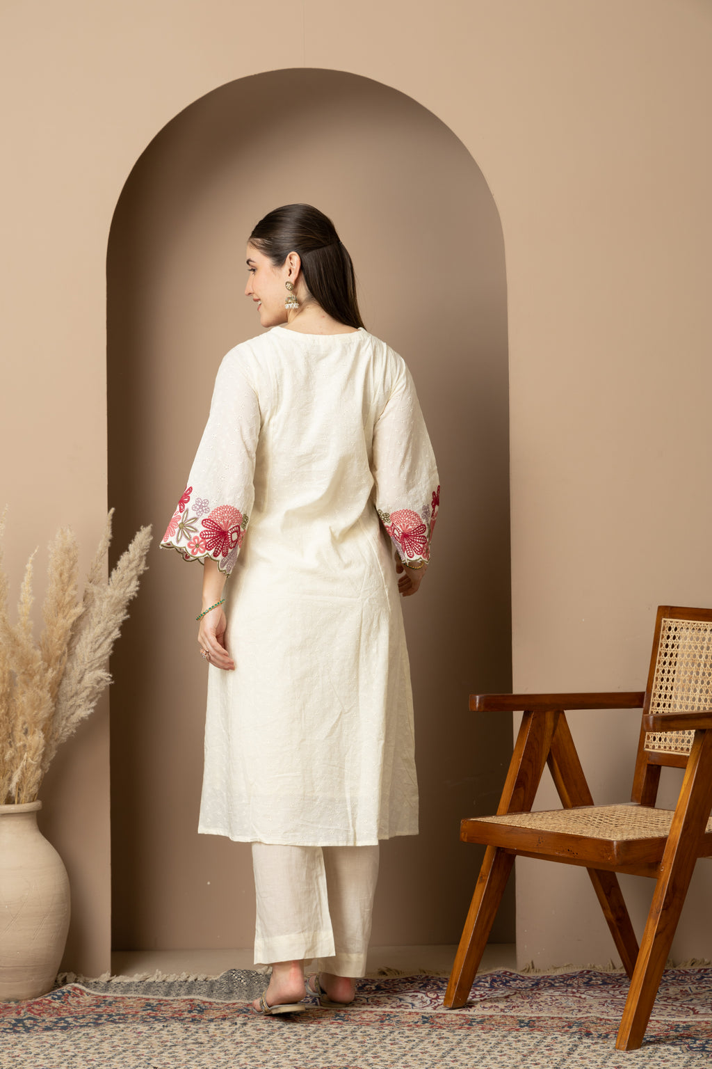 Ivory Floral Embroidered Kurta & Pant Set
