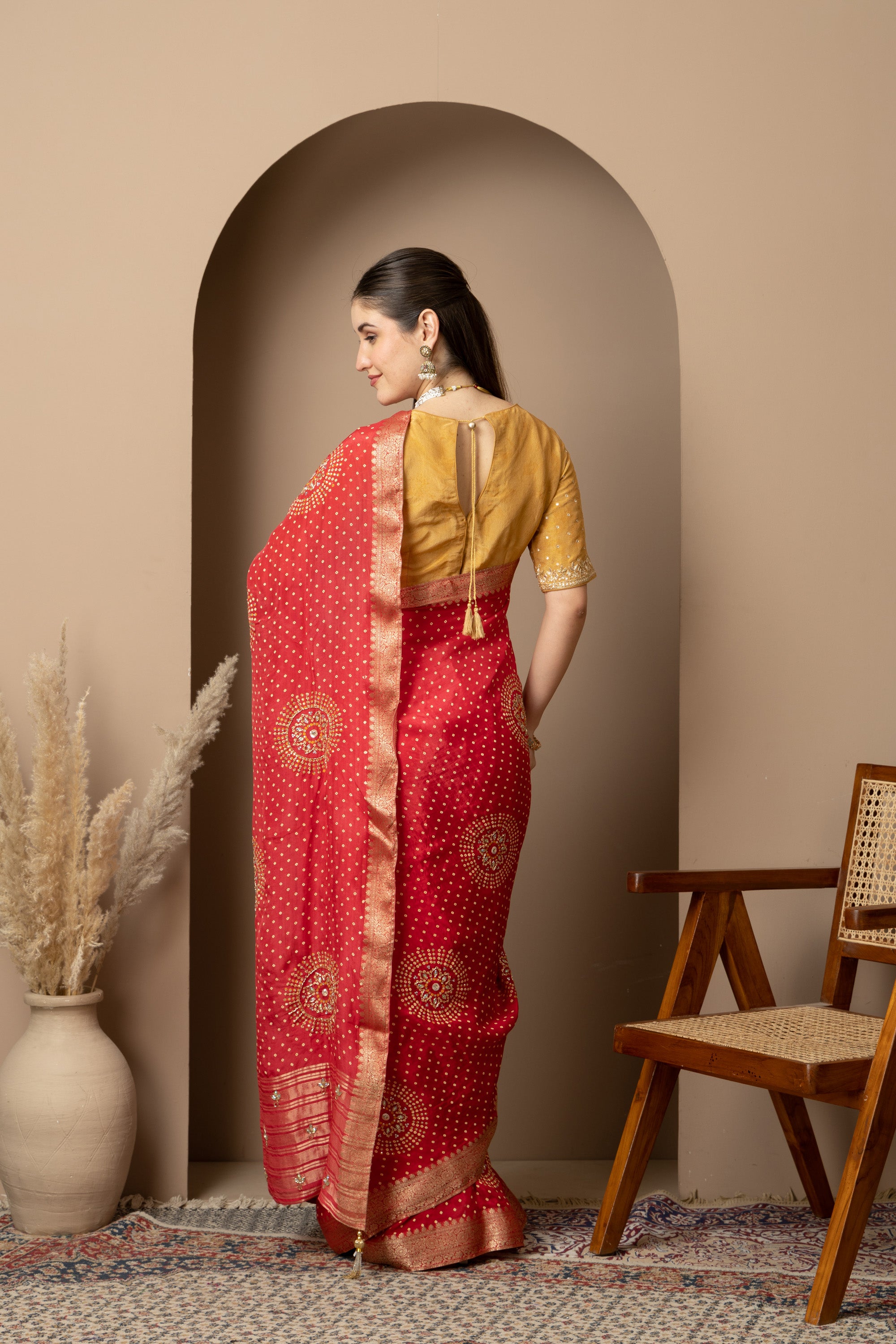 Women's Red Banarasi Silk Saree with Zari Motifs