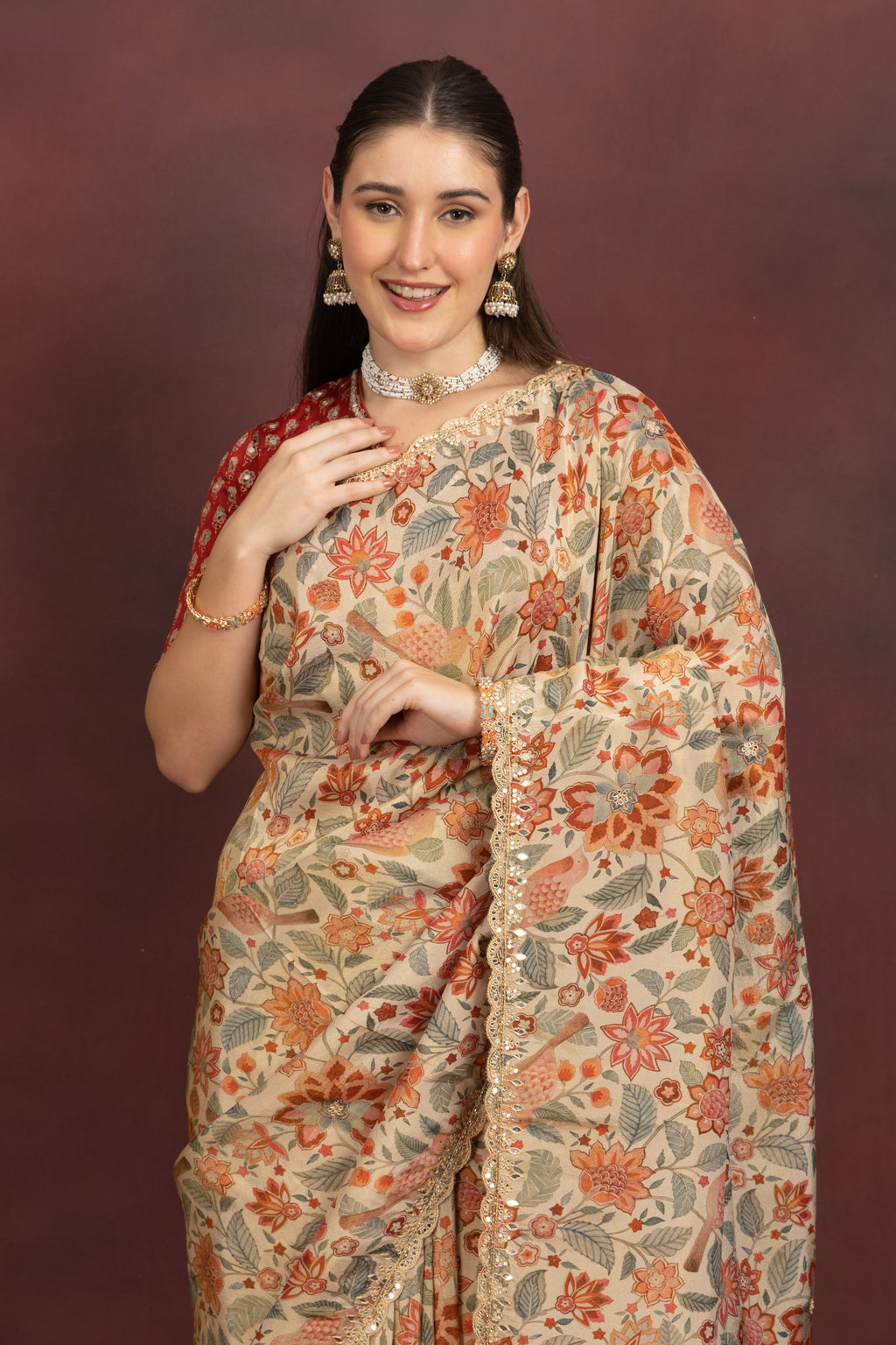 Women's Beige Floral Printed Saree