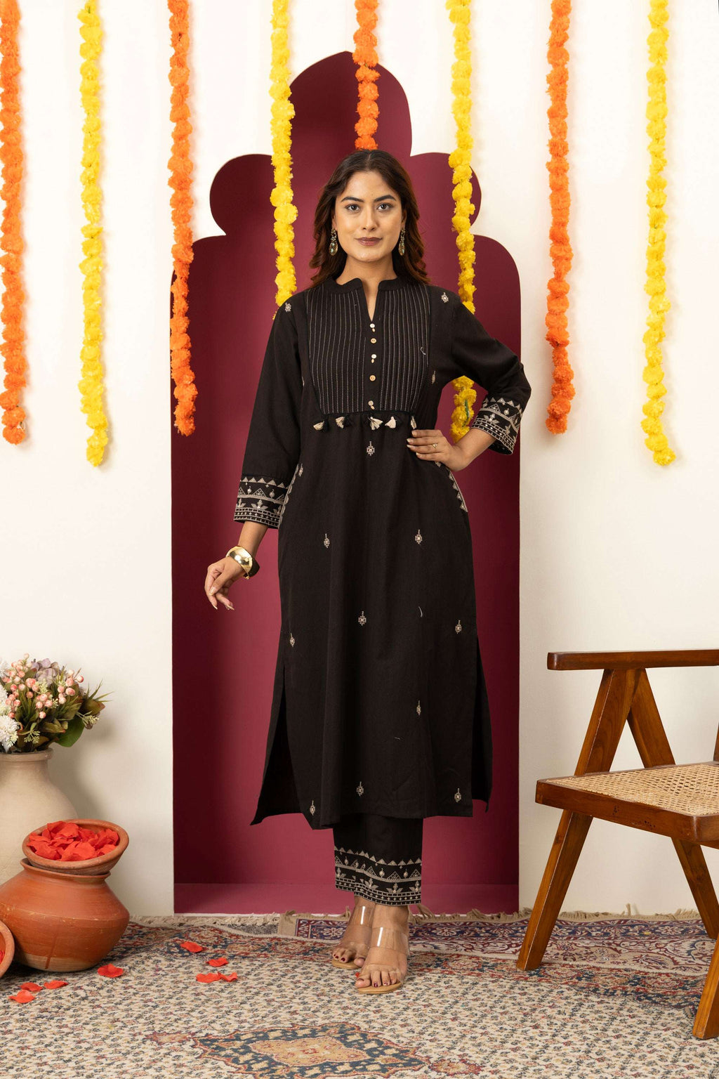 Black Threadwork Suit Set