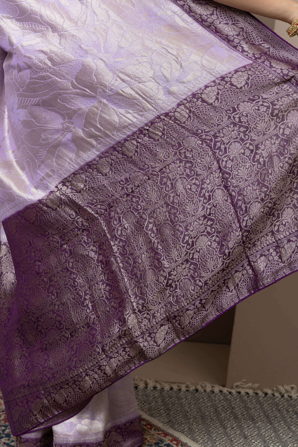 Lavender Saree with Deep Purple Zari Accents