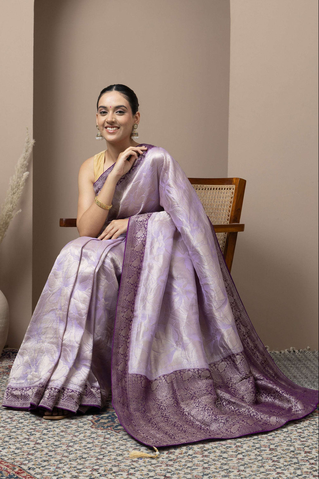 Lavender Saree with Deep Purple Zari Accents