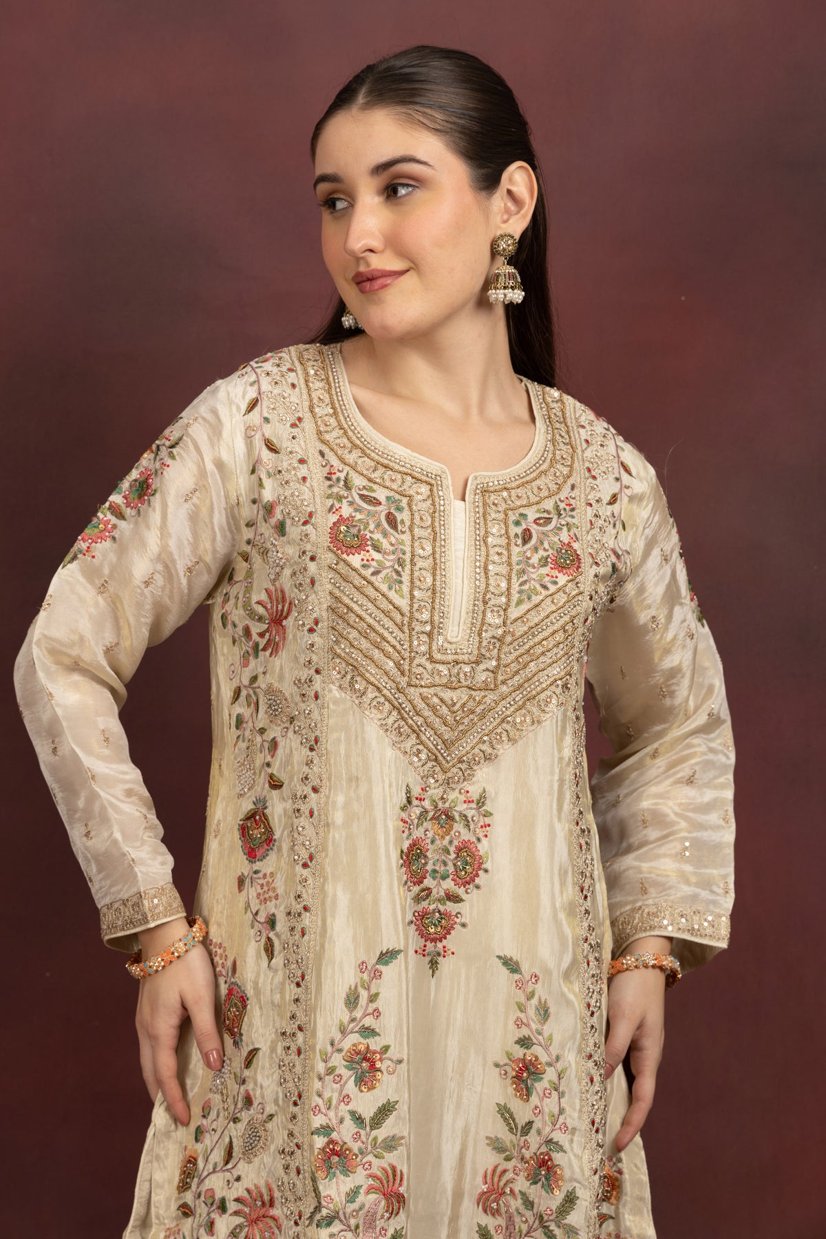Ivory Floral Embroidered Kurta Palazzo Set with Organza Dupatta Zoom Design