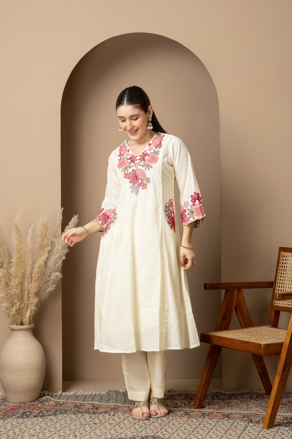 Ivory Floral Embroidered Kurta & Pant Set Full Look Design