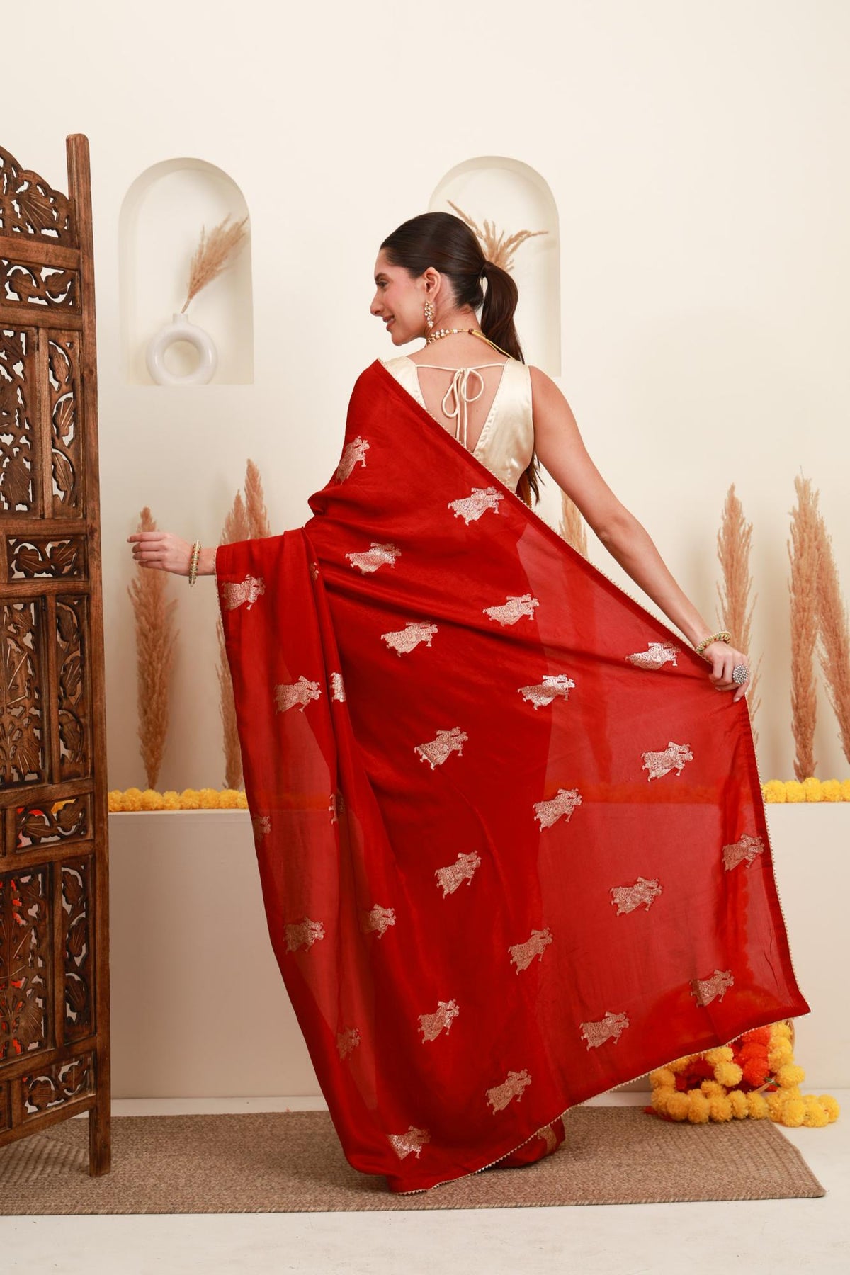 Red Gold Traditional Motif Saree