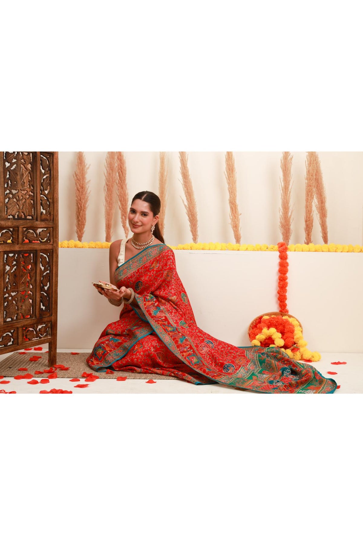 Red Multicolour Traditional Printed Saree