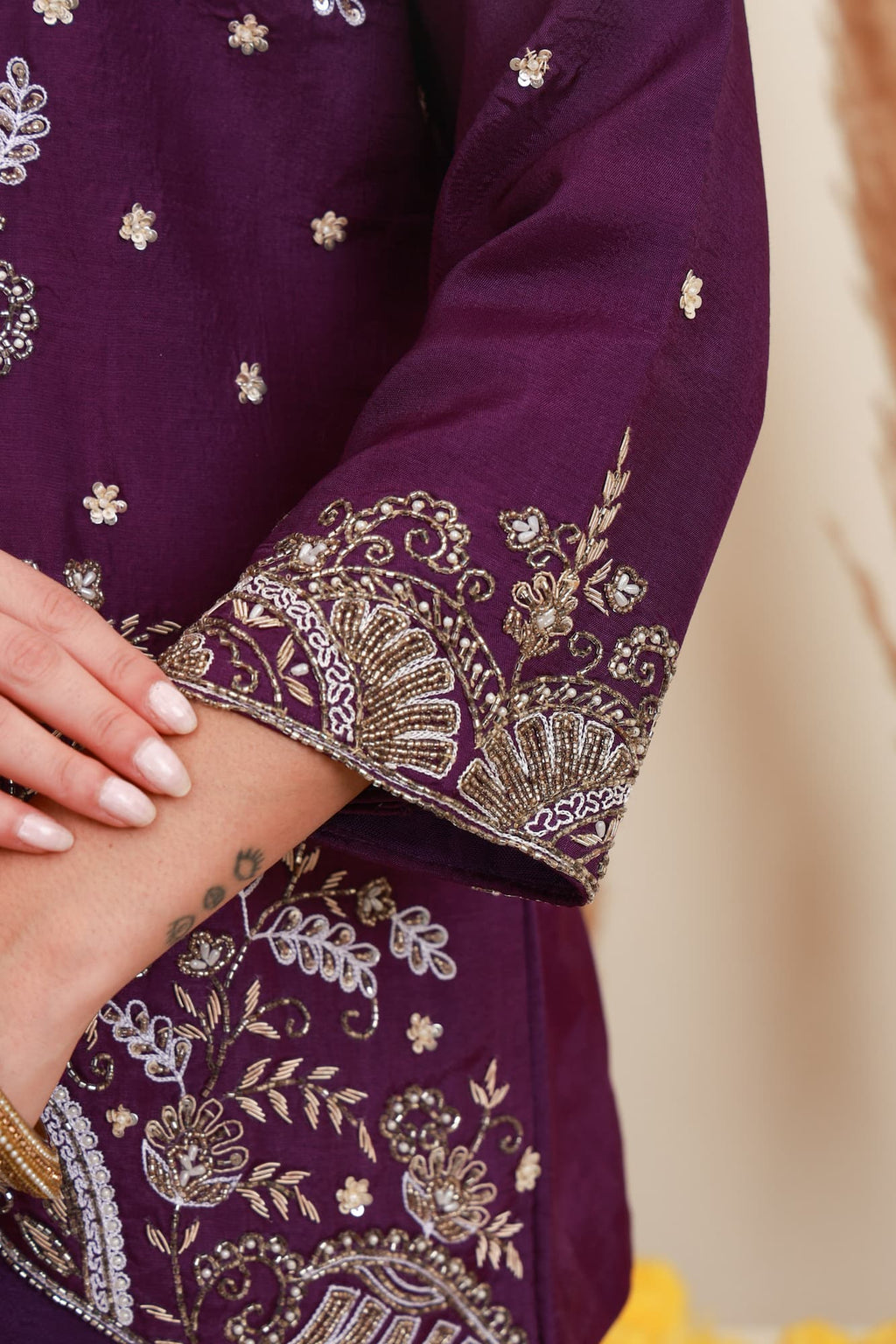 Wine purple embroidered kurta palazzo set for women with floral embroidery5